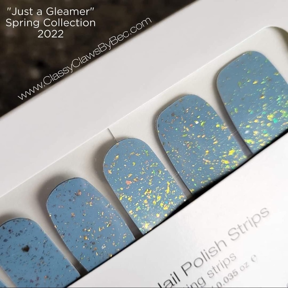 Color Street 100% Real Nail Polish Strips Just A Gleamer